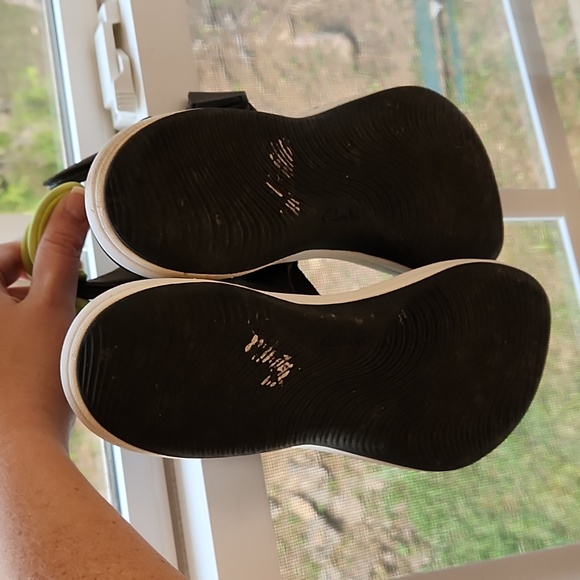 Clark's Cloudstepper Adjustable Sandals Size 11 - Picture 3 of 5